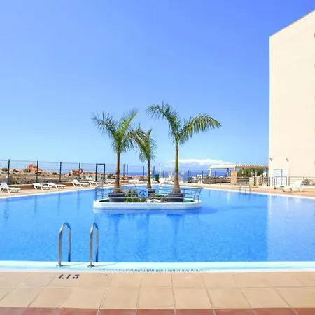 Captivating 1-bed In Adeje