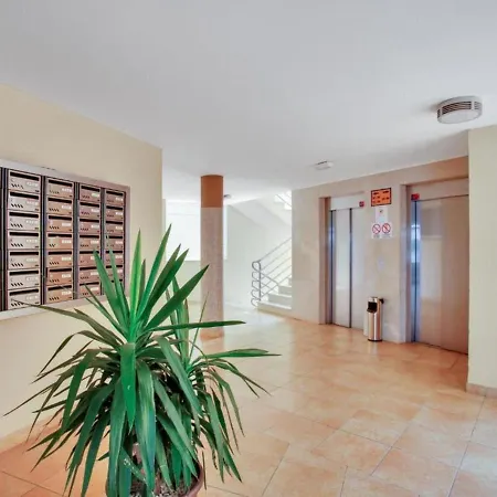 Appartement Captivating 1-bed In Adeje *