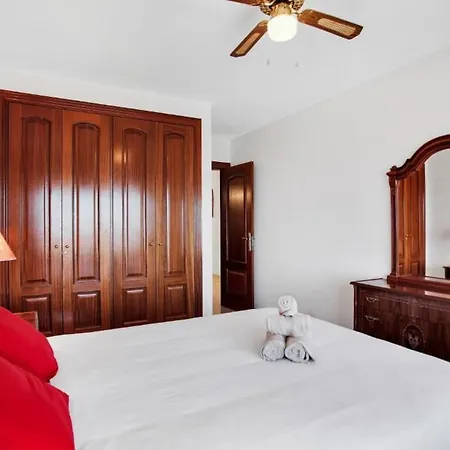 Captivating 1-bed In Adeje Appartement *